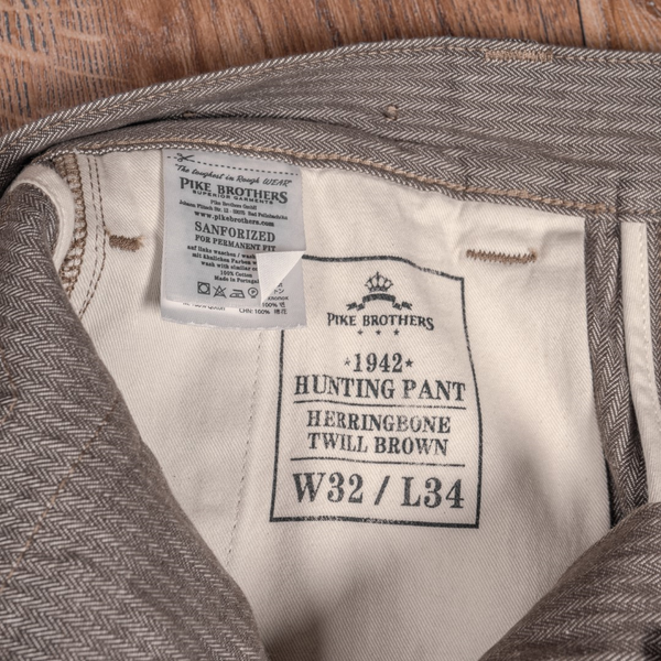 Pike Brothers vanhanajan housut (1942), Vaaleanruskeat